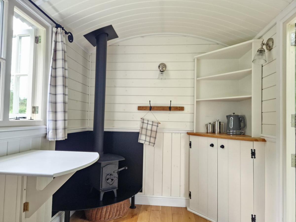 Craskie Glamping Pods 인버네스 외부 사진